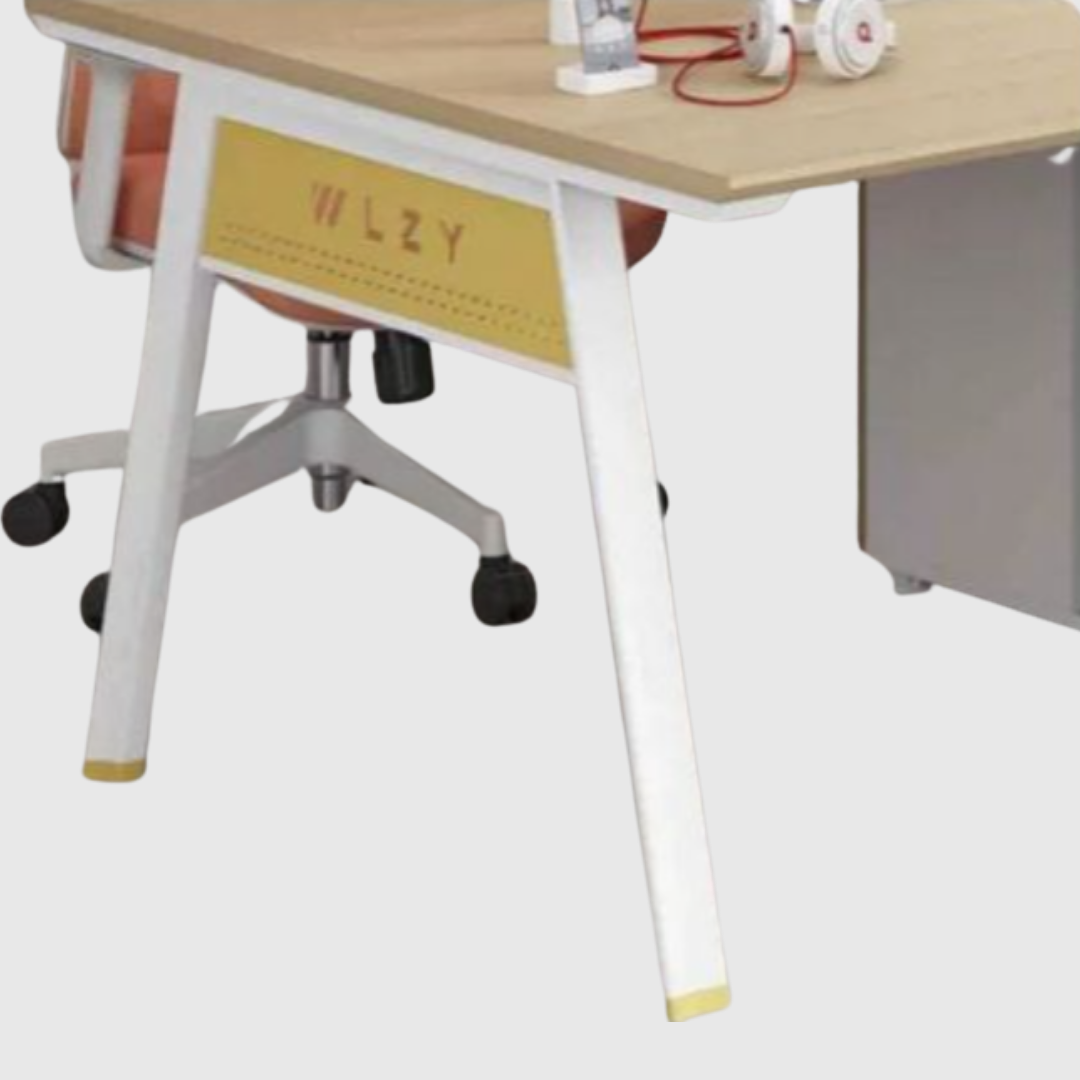 Nova Office Single Table